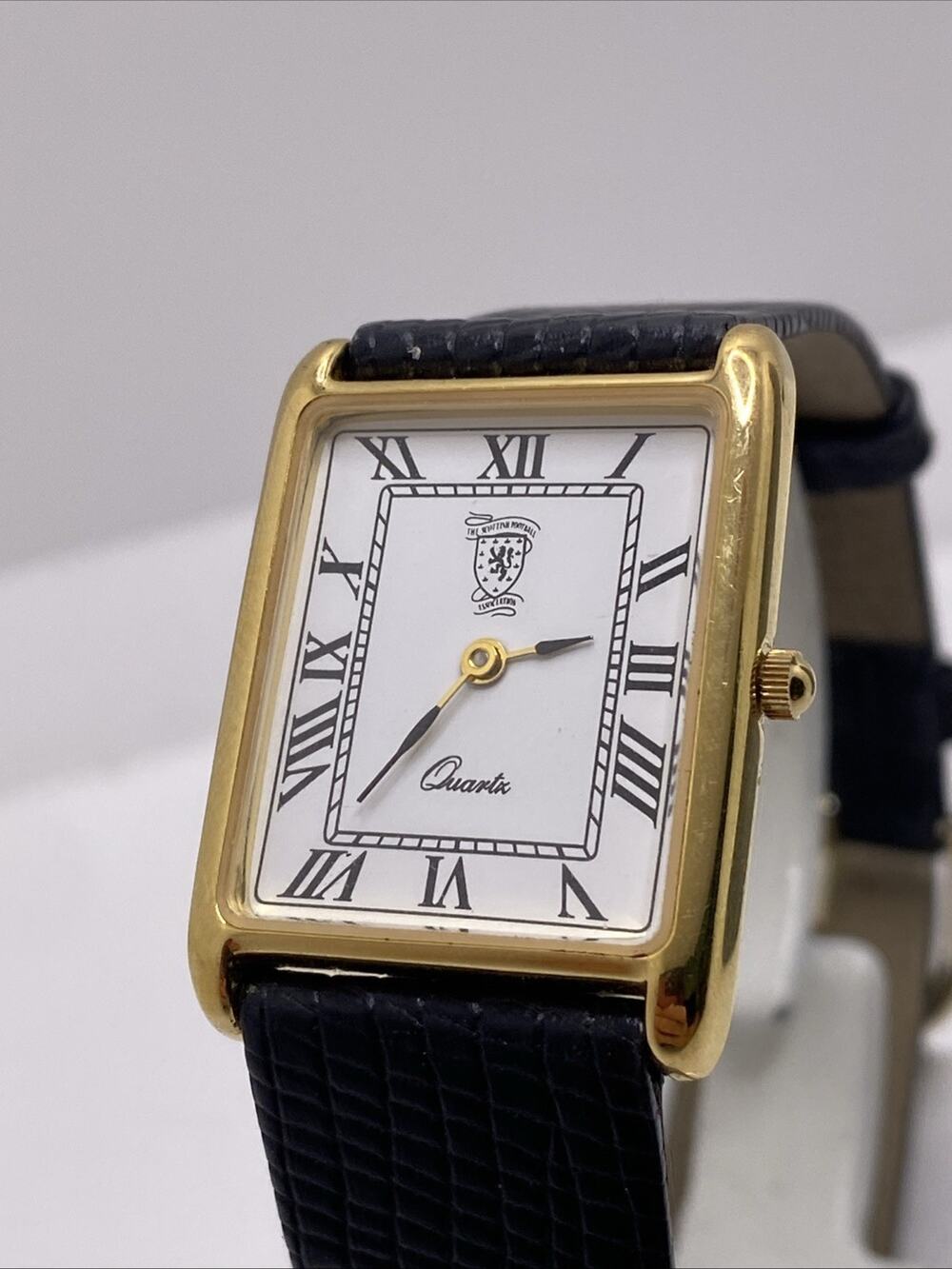 Scottish Football Association Vintage Mens Gold Tone Watch Works New Batteey